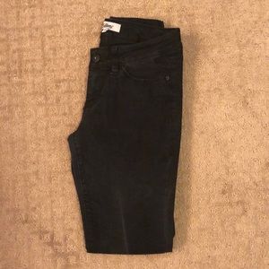 Black skinny jeans